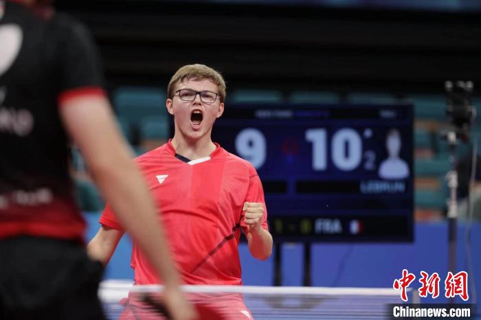 勒布伦兄弟率法国男团晋级世乒赛八强：我们想