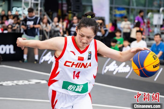 中国男队决赛惜败澳大利亚摘银 刷新亚洲杯最佳