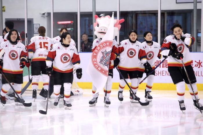 深圳昆仑鸿星女冰队逆转齐齐哈尔兰迪队 常规赛