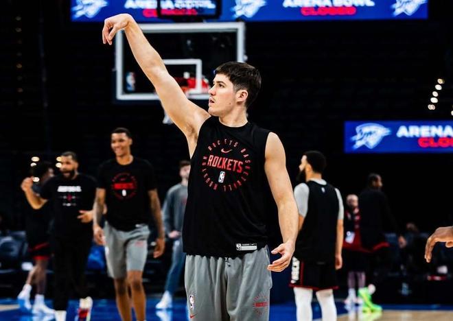 火箭队范弗里特伤退引变局 谢泼德卡佩拉组合惊