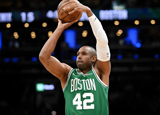 亚历山大三连入围体育道德风尚奖引争议