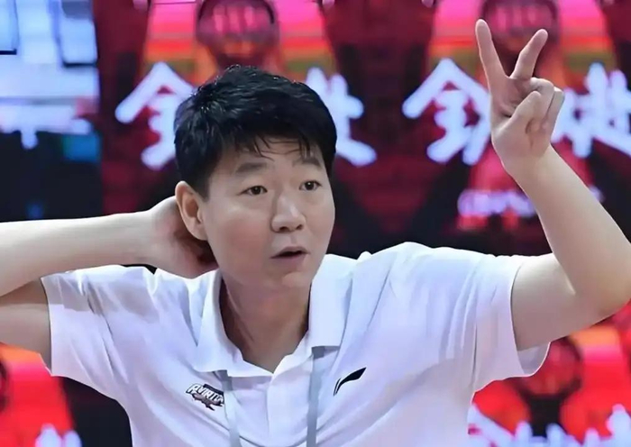 五连败主场惨败16分 球队季后赛边缘危机