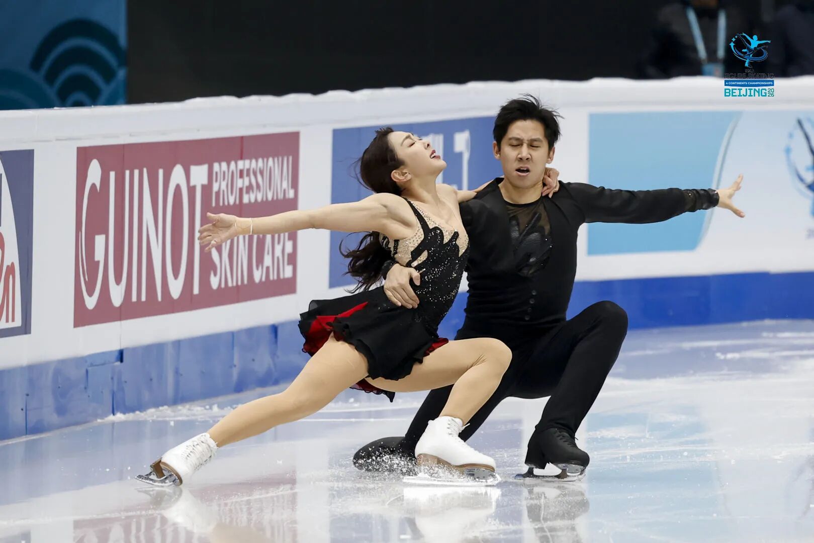 隋文静带伤参赛 韩聪透露伤病细节 展望米兰冬奥